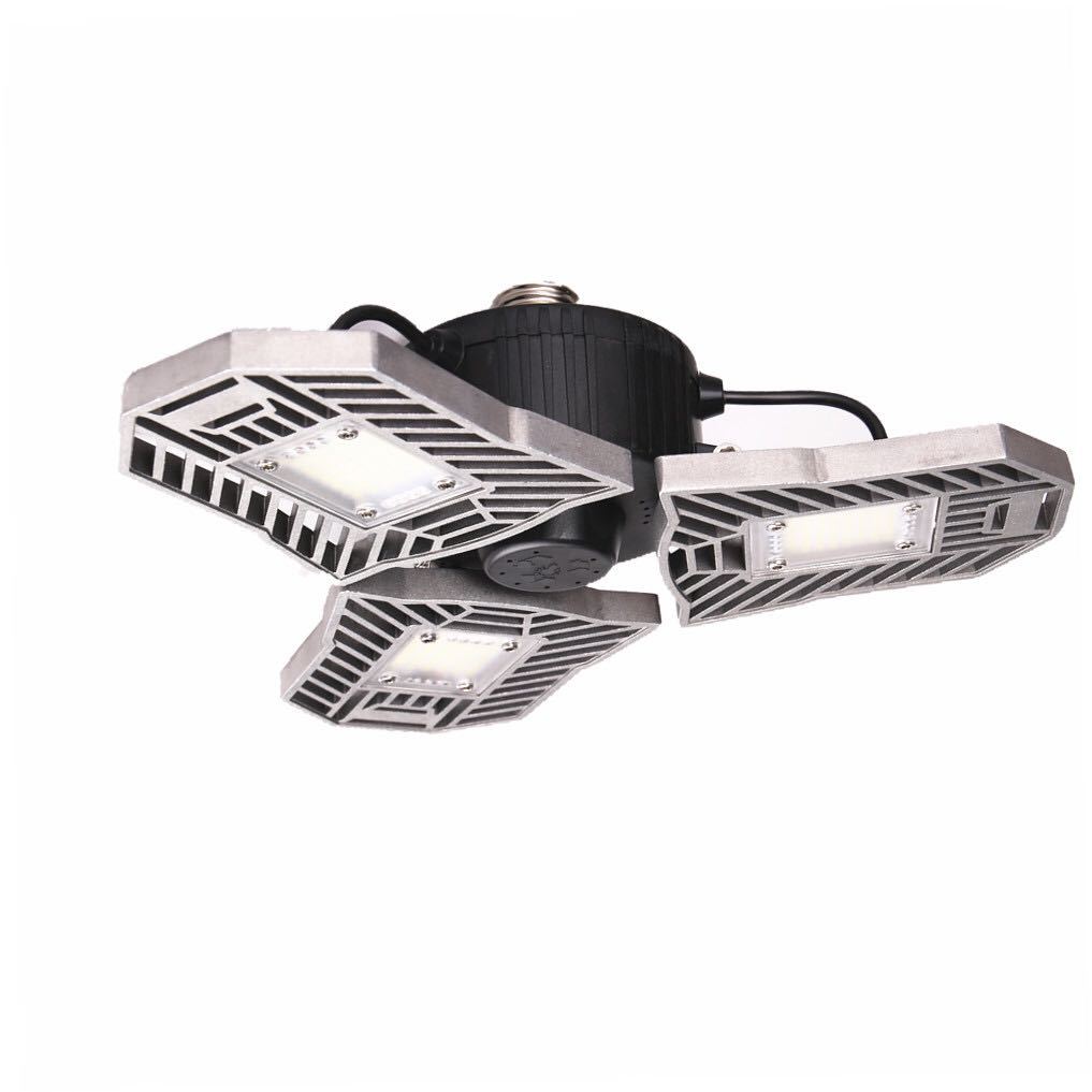 Deformable LED Garage & Warehouse High-Intensity Lamp